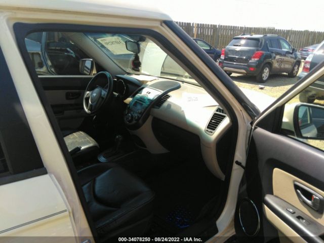 Photo 4 VIN: KNDJT2A2XB7729866 - KIA SOUL 