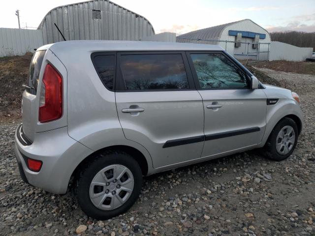 Photo 2 VIN: KNDJT2A50C7426624 - KIA SOUL 