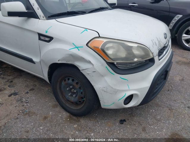 Photo 5 VIN: KNDJT2A50C7447490 - KIA SOUL 