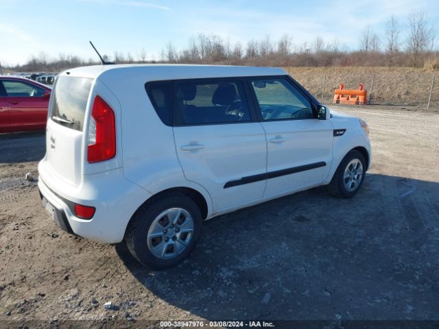 Photo 3 VIN: KNDJT2A50C7452141 - KIA SOUL 