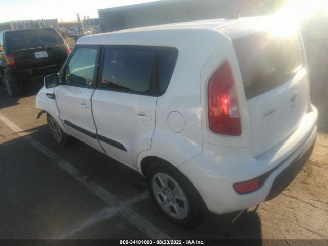 Photo 2 VIN: KNDJT2A50C7473166 - KIA SOUL 