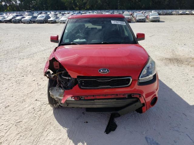 Photo 4 VIN: KNDJT2A50D7546747 - KIA SOUL 