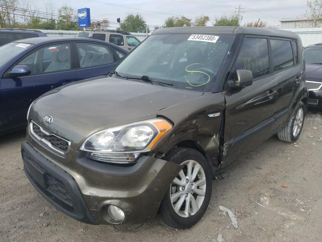 Photo 8 VIN: KNDJT2A50D7549437 - KIA SOUL 