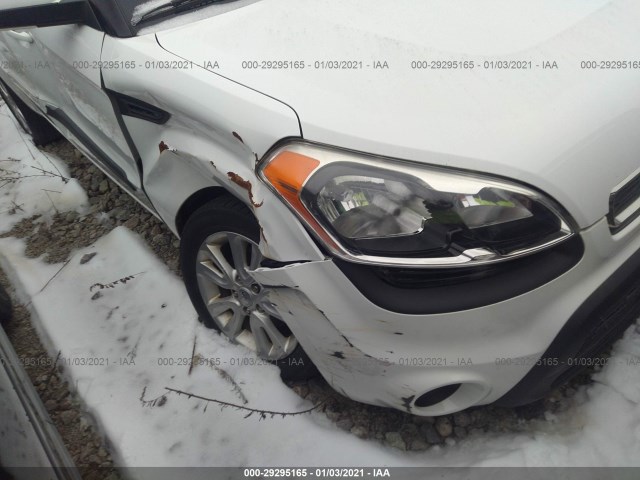 Photo 5 VIN: KNDJT2A50D7553763 - KIA SOUL 