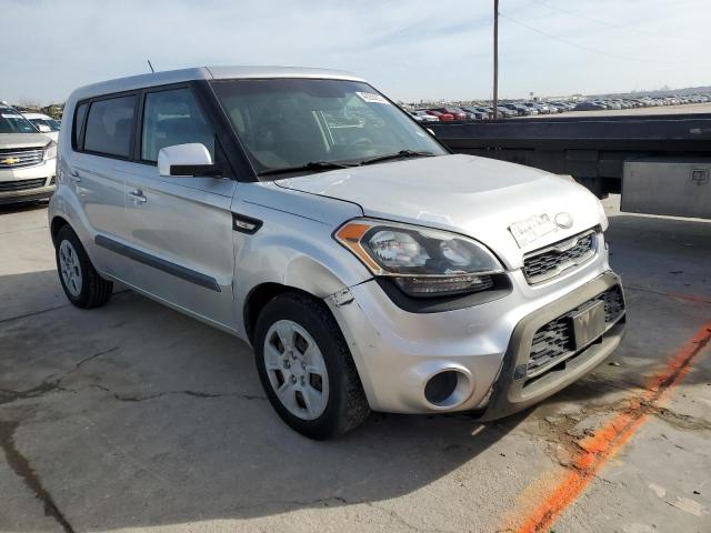 Photo 3 VIN: KNDJT2A50D7760296 - KIA SOUL 