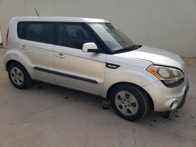 Photo 3 VIN: KNDJT2A51C7466405 - KIA SOUL 