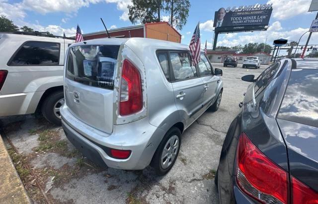 Photo 3 VIN: KNDJT2A51D7494965 - KIA SOUL 