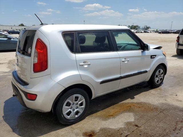 Photo 2 VIN: KNDJT2A51D7544697 - KIA SOUL 