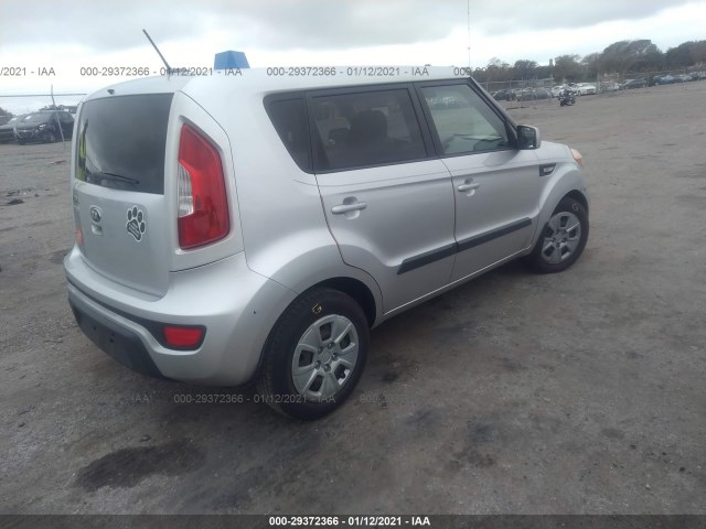 Photo 3 VIN: KNDJT2A51D7544926 - KIA SOUL 