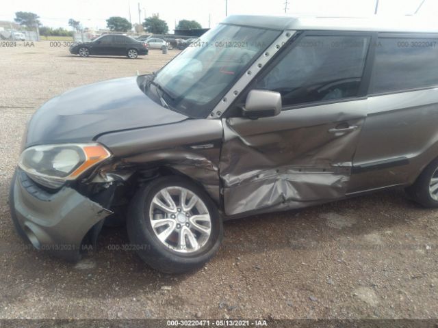 Photo 5 VIN: KNDJT2A51D7572189 - KIA SOUL 