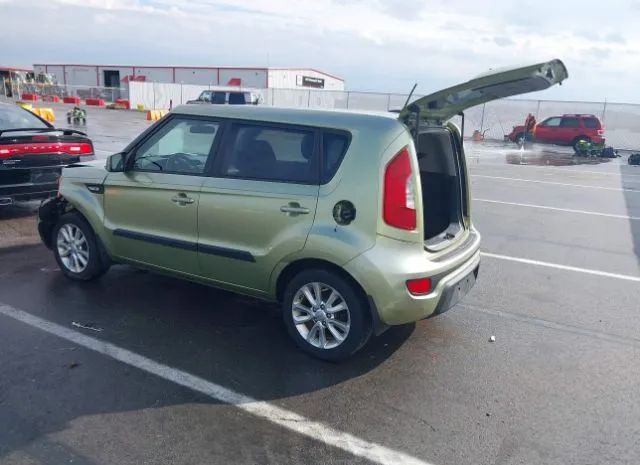 Photo 2 VIN: KNDJT2A51D7635548 - KIA SOUL 