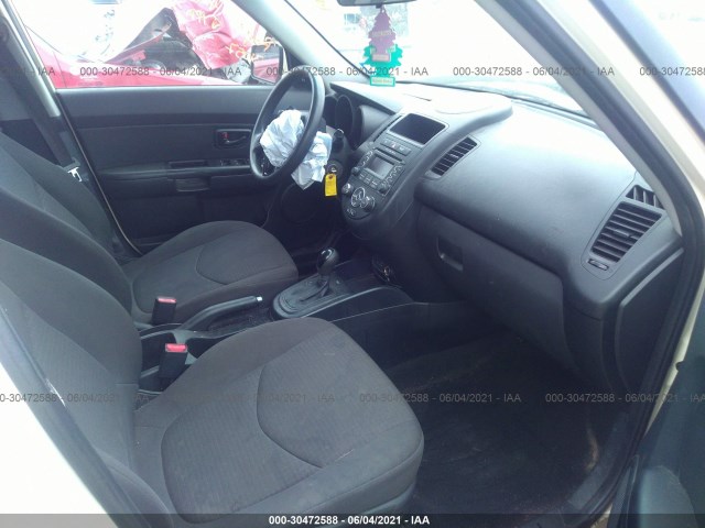 Photo 4 VIN: KNDJT2A51D7762087 - KIA SOUL 