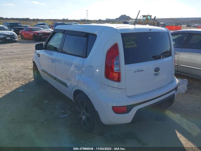 Photo 2 VIN: KNDJT2A51D7771579 - KIA SOUL 