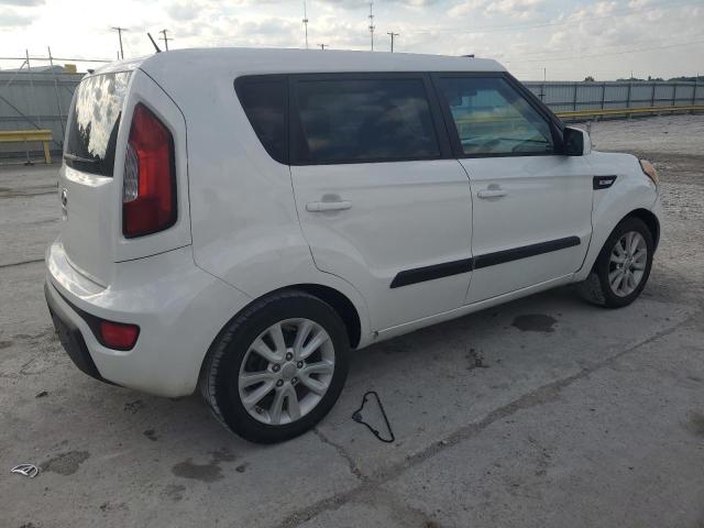 Photo 2 VIN: KNDJT2A51D7776152 - KIA SOUL 