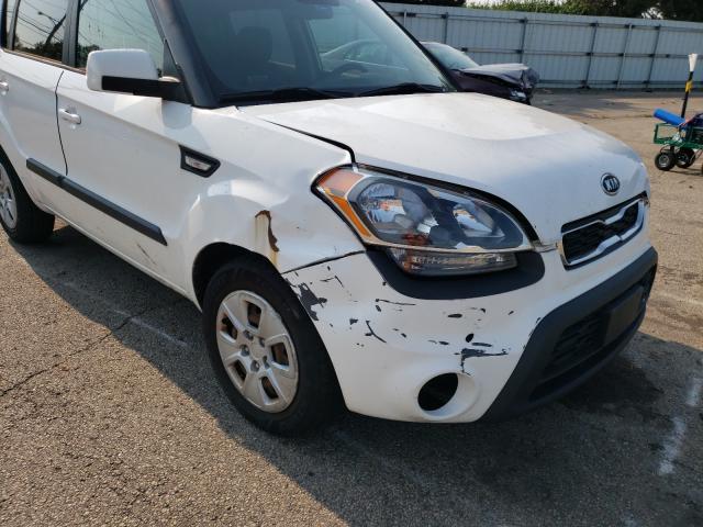 Photo 8 VIN: KNDJT2A52C7415866 - KIA SOUL 