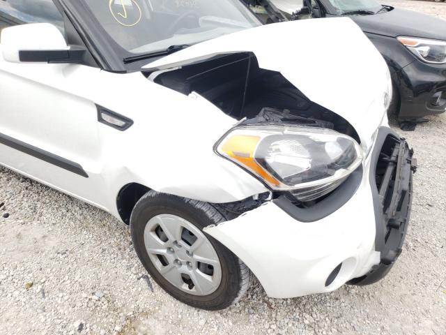 Photo 8 VIN: KNDJT2A52C7421957 - KIA SOUL 