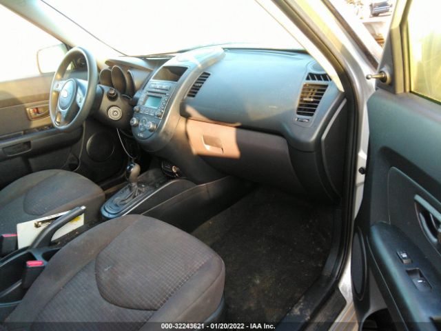 Photo 4 VIN: KNDJT2A52C7453212 - KIA SOUL 