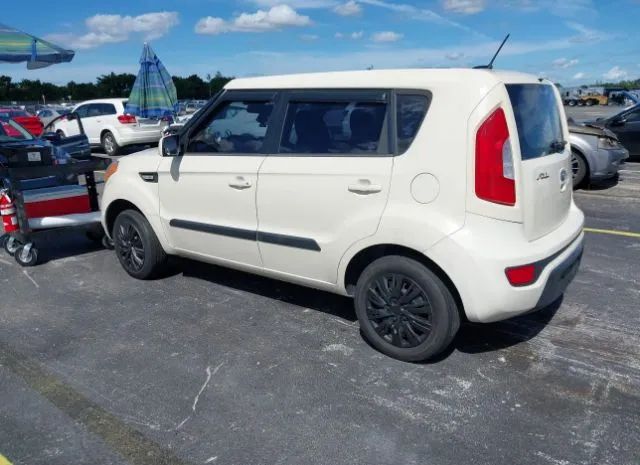 Photo 2 VIN: KNDJT2A52C7453548 - KIA SOUL 