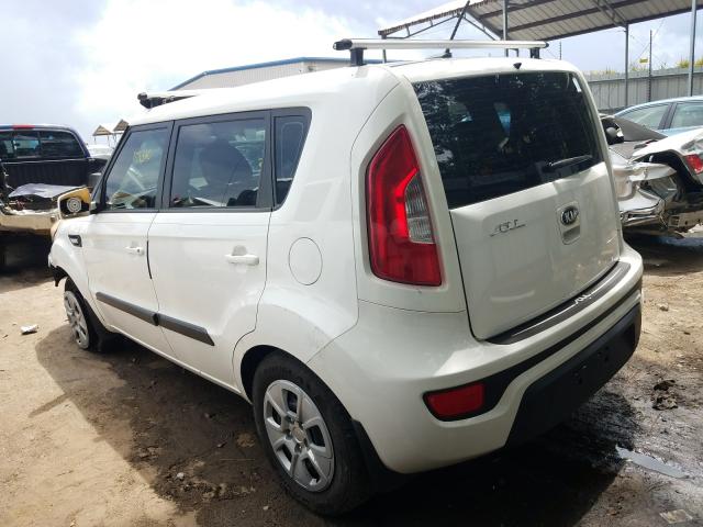 Photo 2 VIN: KNDJT2A52D7482114 - KIA SOUL 