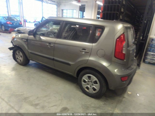 Photo 2 VIN: KNDJT2A52D7494814 - KIA SOUL 