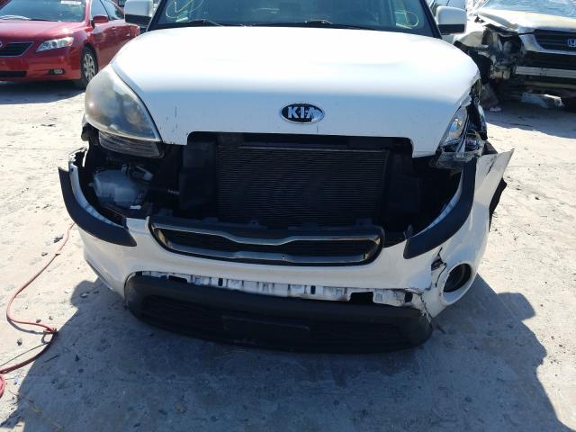 Photo 8 VIN: KNDJT2A52D7510204 - KIA SOUL 