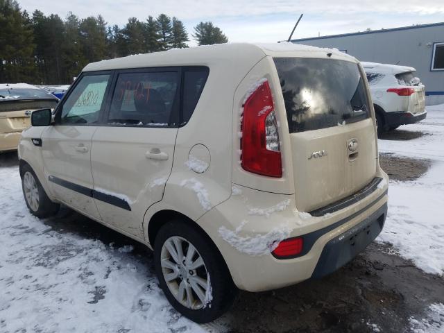 Photo 2 VIN: KNDJT2A52D7551979 - KIA SOUL 