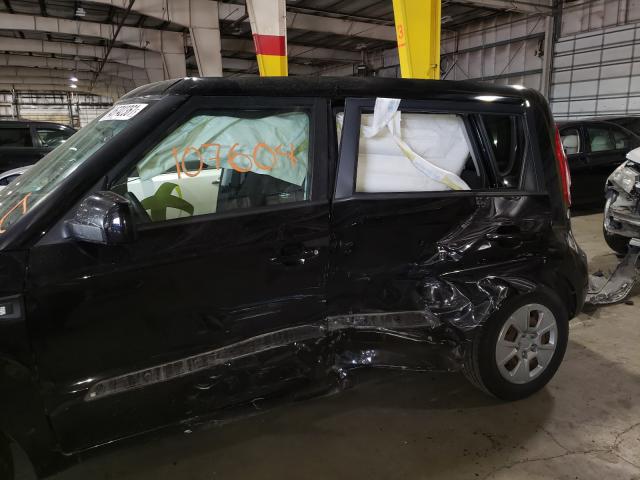 Photo 8 VIN: KNDJT2A52D7552677 - KIA SOUL 