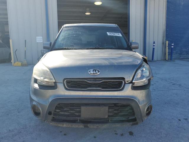 Photo 4 VIN: KNDJT2A52D7553439 - KIA SOUL 