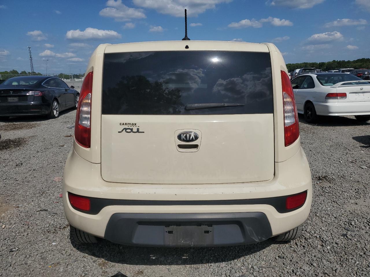 Photo 5 VIN: KNDJT2A52D7562237 - KIA SOUL 