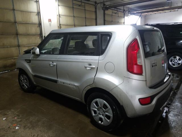 Photo 2 VIN: KNDJT2A52D7570578 - KIA SOUL 