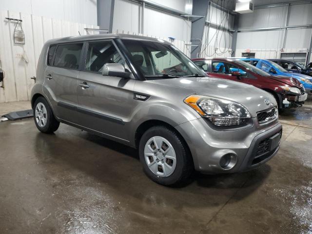 Photo 3 VIN: KNDJT2A52D7608200 - KIA SOUL 