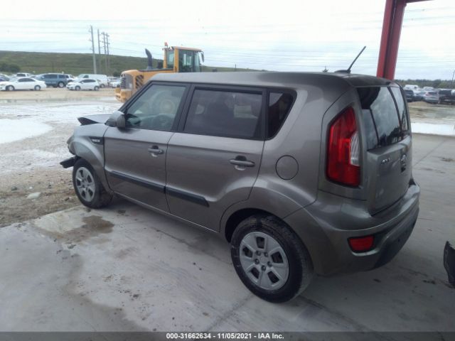 Photo 2 VIN: KNDJT2A52D7613509 - KIA SOUL 