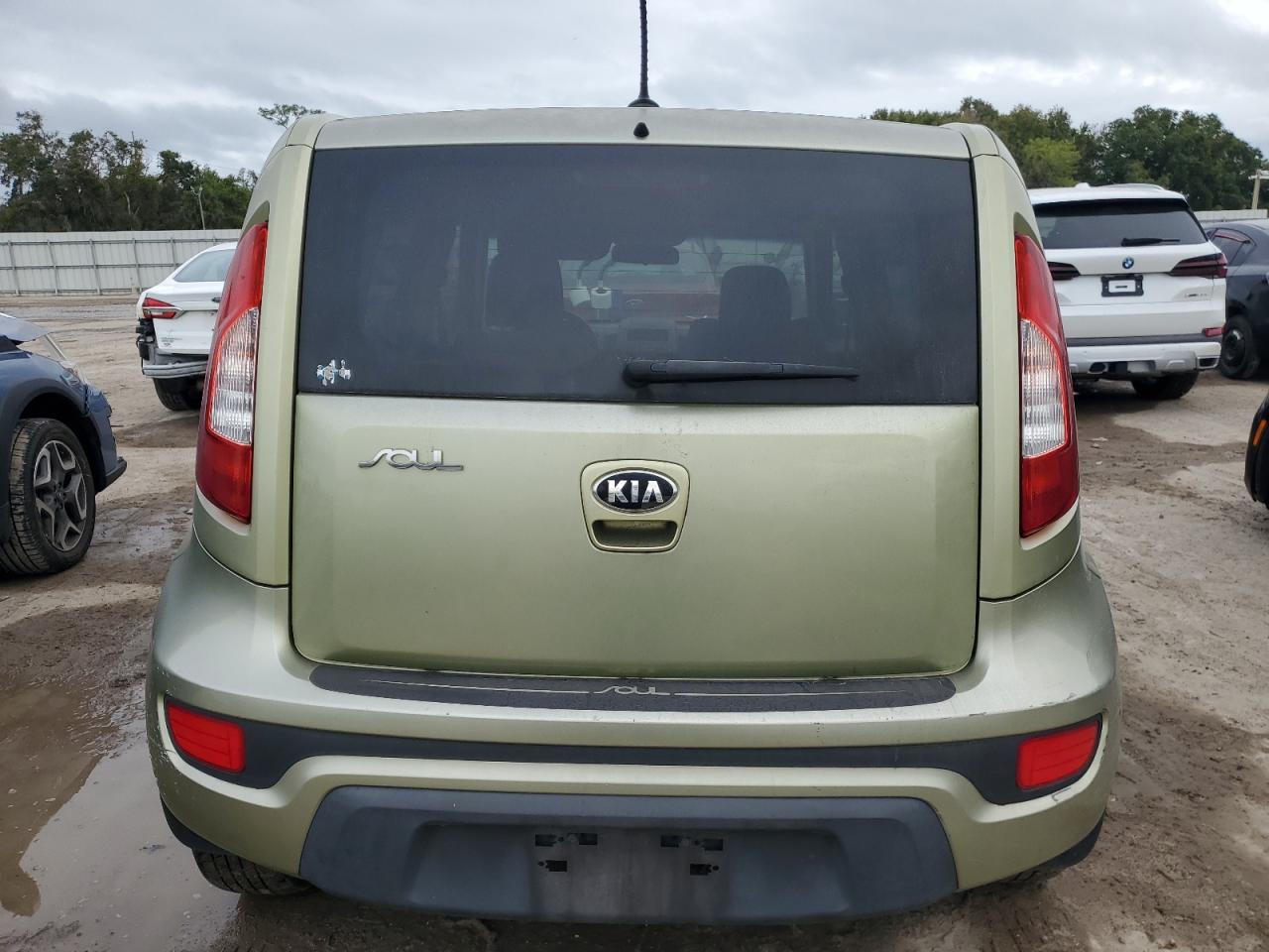 Photo 5 VIN: KNDJT2A52D7630374 - KIA SOUL 