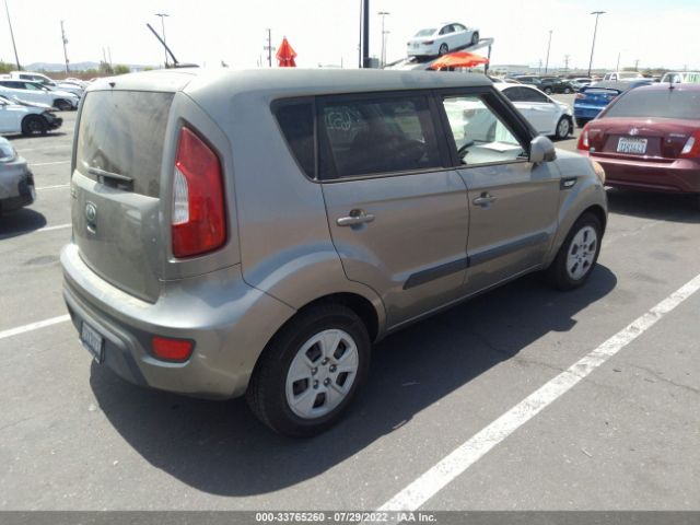 Photo 3 VIN: KNDJT2A52D7634327 - KIA SOUL 