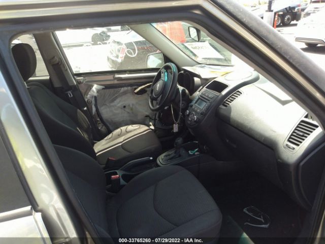 Photo 4 VIN: KNDJT2A52D7634327 - KIA SOUL 