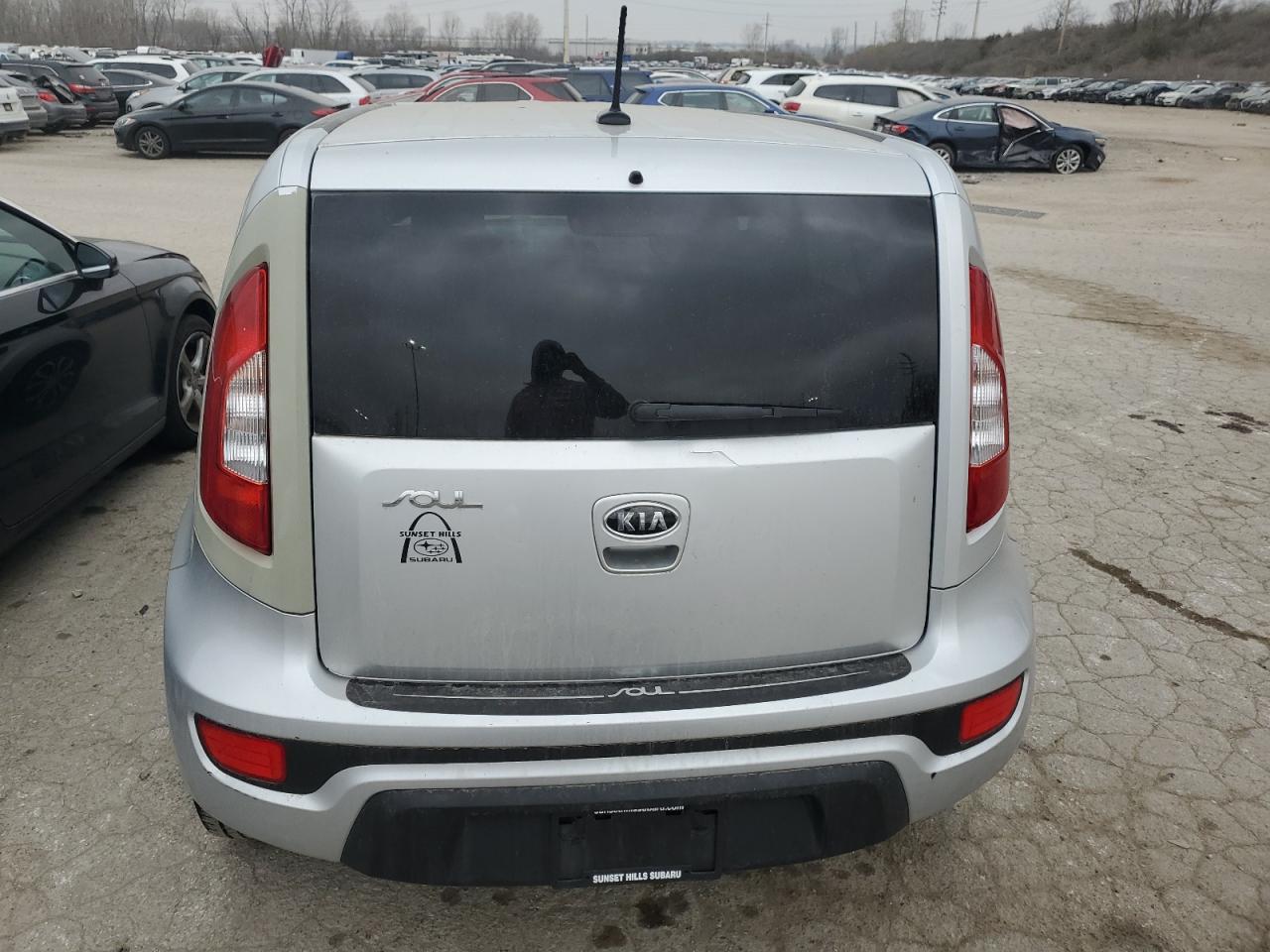 Photo 5 VIN: KNDJT2A53C7427217 - KIA SOUL 