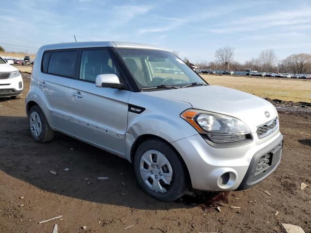 Photo 3 VIN: KNDJT2A53C7427833 - KIA SOUL 