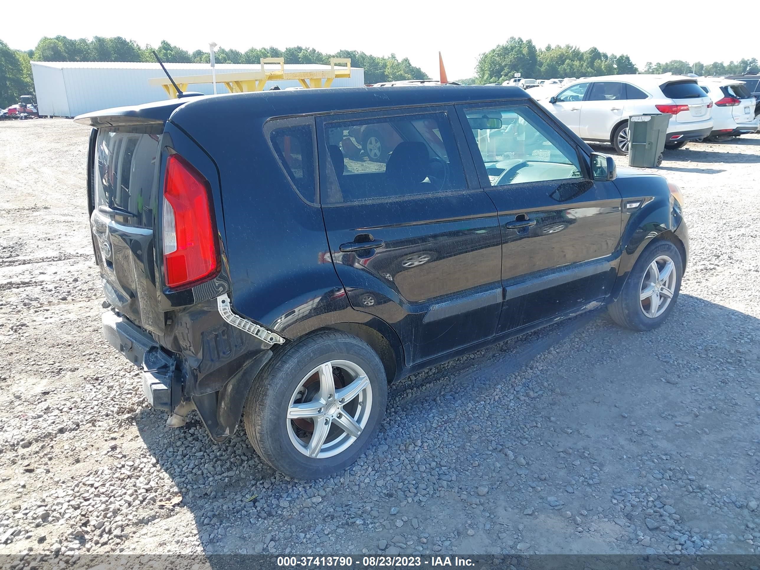 Photo 3 VIN: KNDJT2A53C7456636 - KIA SOUL 