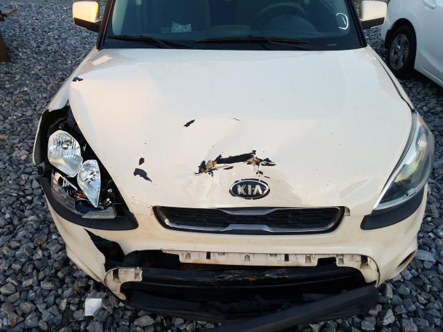 Photo 6 VIN: KNDJT2A53D7504542 - KIA SOUL 