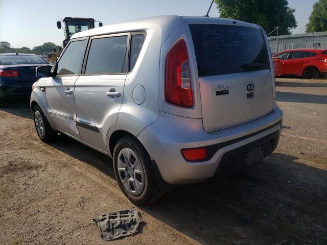 Photo 2 VIN: KNDJT2A53D7528422 - KIA SOUL 