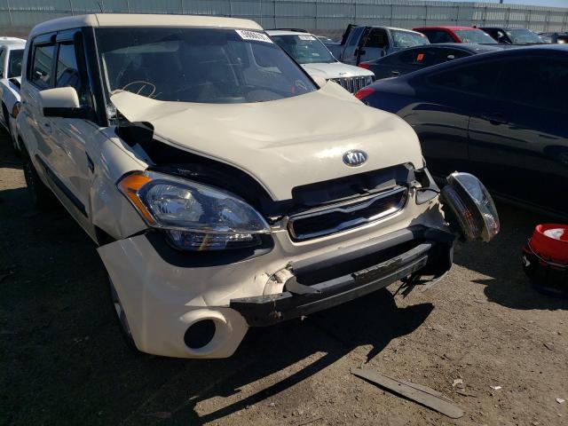 Photo 8 VIN: KNDJT2A53D7528985 - KIA SOUL 