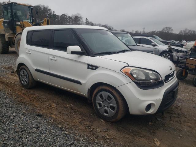 Photo 3 VIN: KNDJT2A53D7578110 - KIA SOUL 