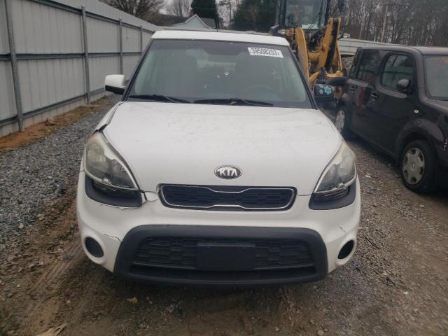 Photo 4 VIN: KNDJT2A53D7578110 - KIA SOUL 