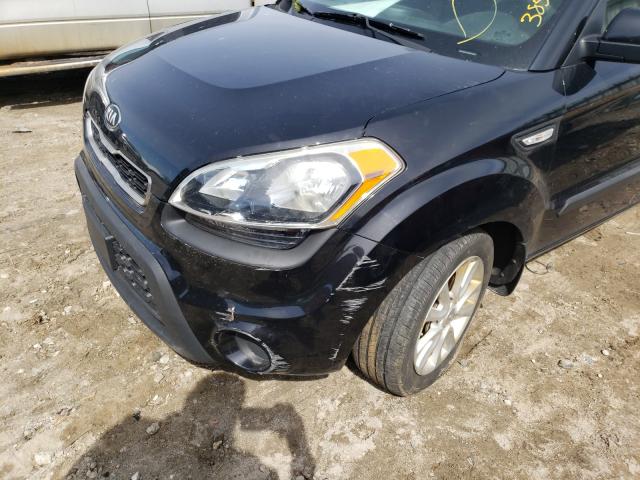 Photo 8 VIN: KNDJT2A53D7605998 - KIA SOUL 