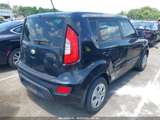 Photo 3 VIN: KNDJT2A53D7621358 - KIA SOUL 