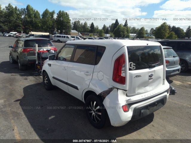 Photo 2 VIN: KNDJT2A53D7754038 - KIA SOUL 