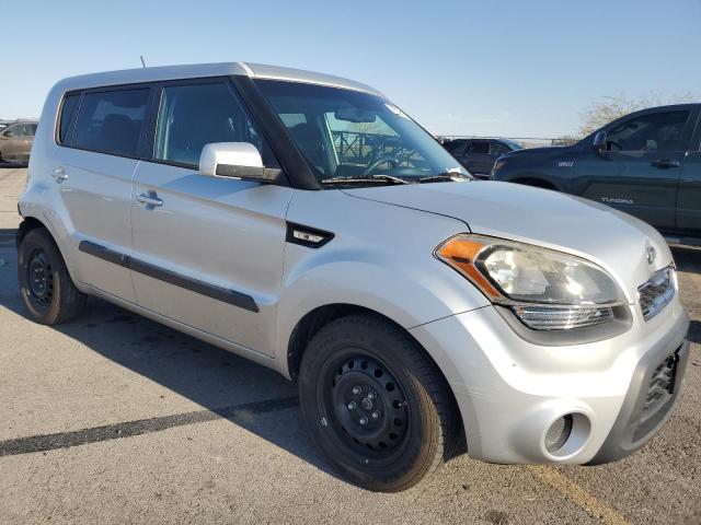 Photo 3 VIN: KNDJT2A53D7766318 - KIA SOUL 