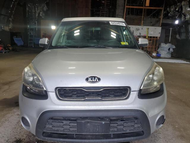 Photo 4 VIN: KNDJT2A53D7768733 - KIA SOUL 