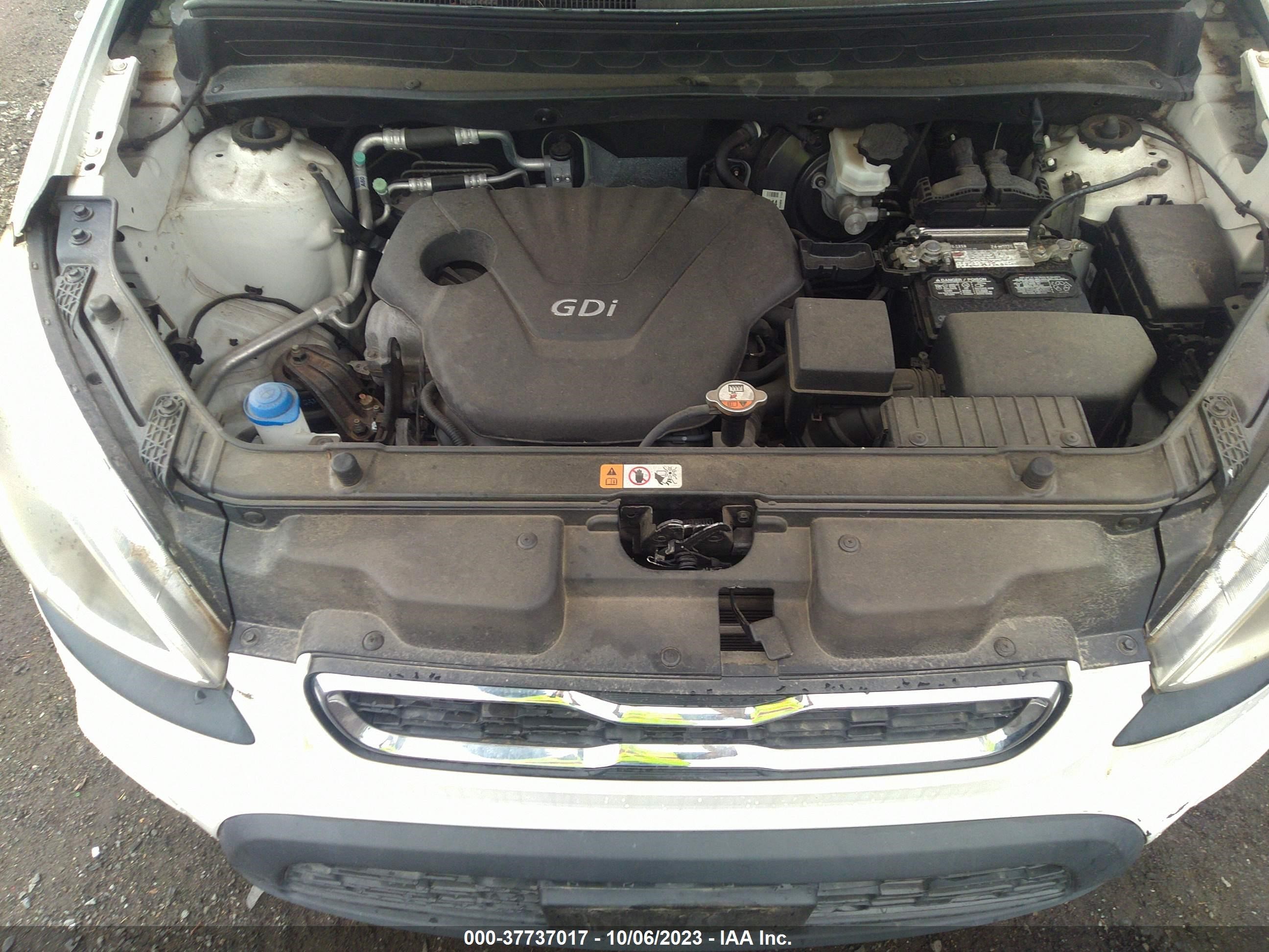 Photo 9 VIN: KNDJT2A54C7424293 - KIA SOUL 