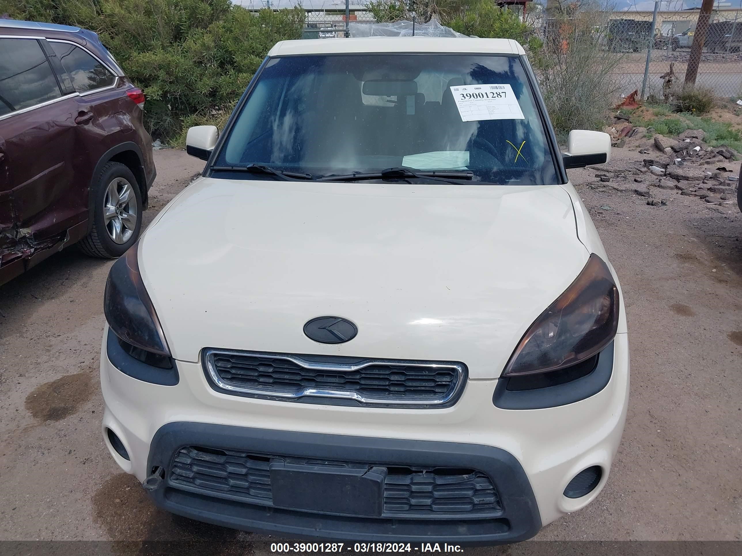 Photo 11 VIN: KNDJT2A54C7437268 - KIA SOUL 